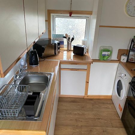 2 Bedroom House Overlooking Pierowall Bay, Westray Exteriör bild